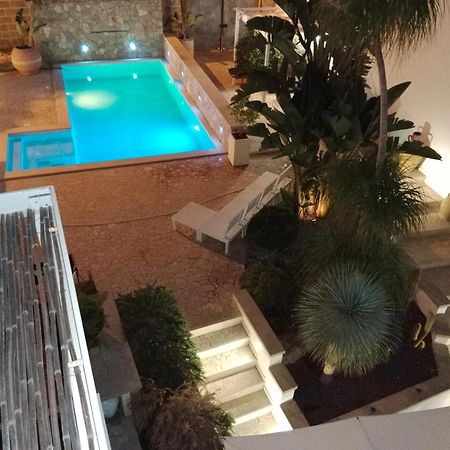 Vianova Affittacamere Giurdignano Esterno foto